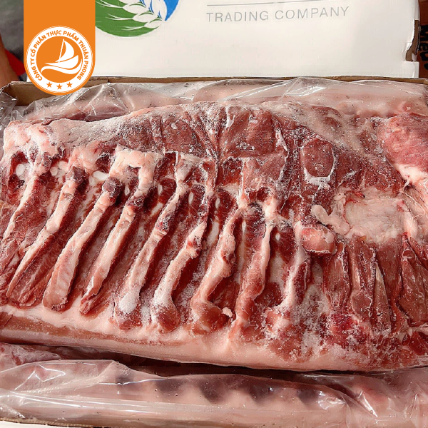 Ba chỉ heo rút sườn Nga APK - Thùng ~20kg 2 Ba chỉ heo rút sườn Nga APK – Tiện lợi, chất lượng cao, thích hợp chế biến đa dạng