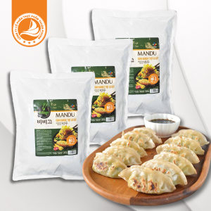 Mandu thịt và bắp gói 1.5kg – Thùng 6 gói là sản phẩm tiện lợi, dinh dưỡng và đậm đà hương vị Hàn Quốc.