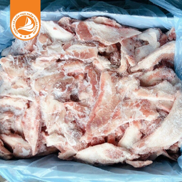 Sườn sụn mặt trăng - Thùng 10Kg 3 Sườn sụn mặt trăng – Thùng 10Kg | Sụn giòn dai, nhiều thịt, thích hợp cho món nướng và lẩu