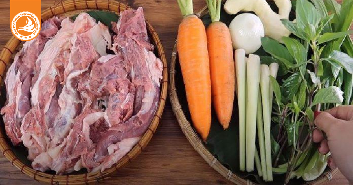 Bò kho bánh mì – Công thức ngon chuẩn vị cùng thịt bò Thuận Phong Food 5 Bò kho bánh mì – Món ăn quen thuộc, đậm đà hương vị Việt