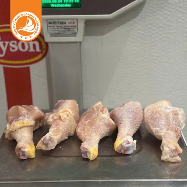 Đùi tỏi Tyson size 5 cái – Thùng 15kg 2 Đùi tỏi Tyson size 5 cái – Thùng 15kg